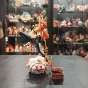 FIGURA NAMI-28cm-PVC