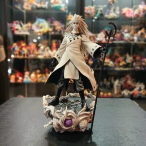 FIGURA UCHIHA-39cm-PVC