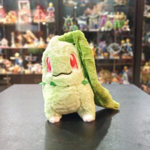 PELUCHE POKEMON CHIKORITA-25cm