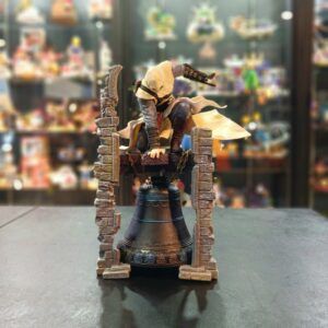 FIGURA ASSASSIN'S CREED-ALTAIR-28cm-PVC