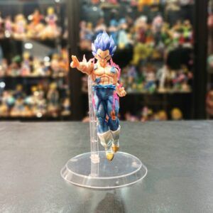 FIGURA DRAGON BALL-VEGETA-PVC