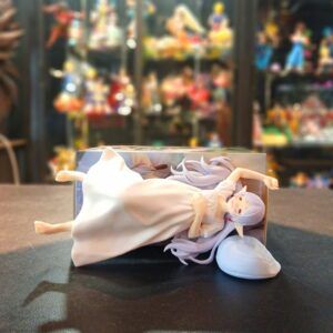 FIGURA-FRIEREN-PVC