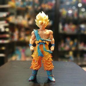 FIGURA DRAGON BALL-GOKU-PVC