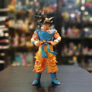 FIGURA DRAGON BALL-GOKU-PVC